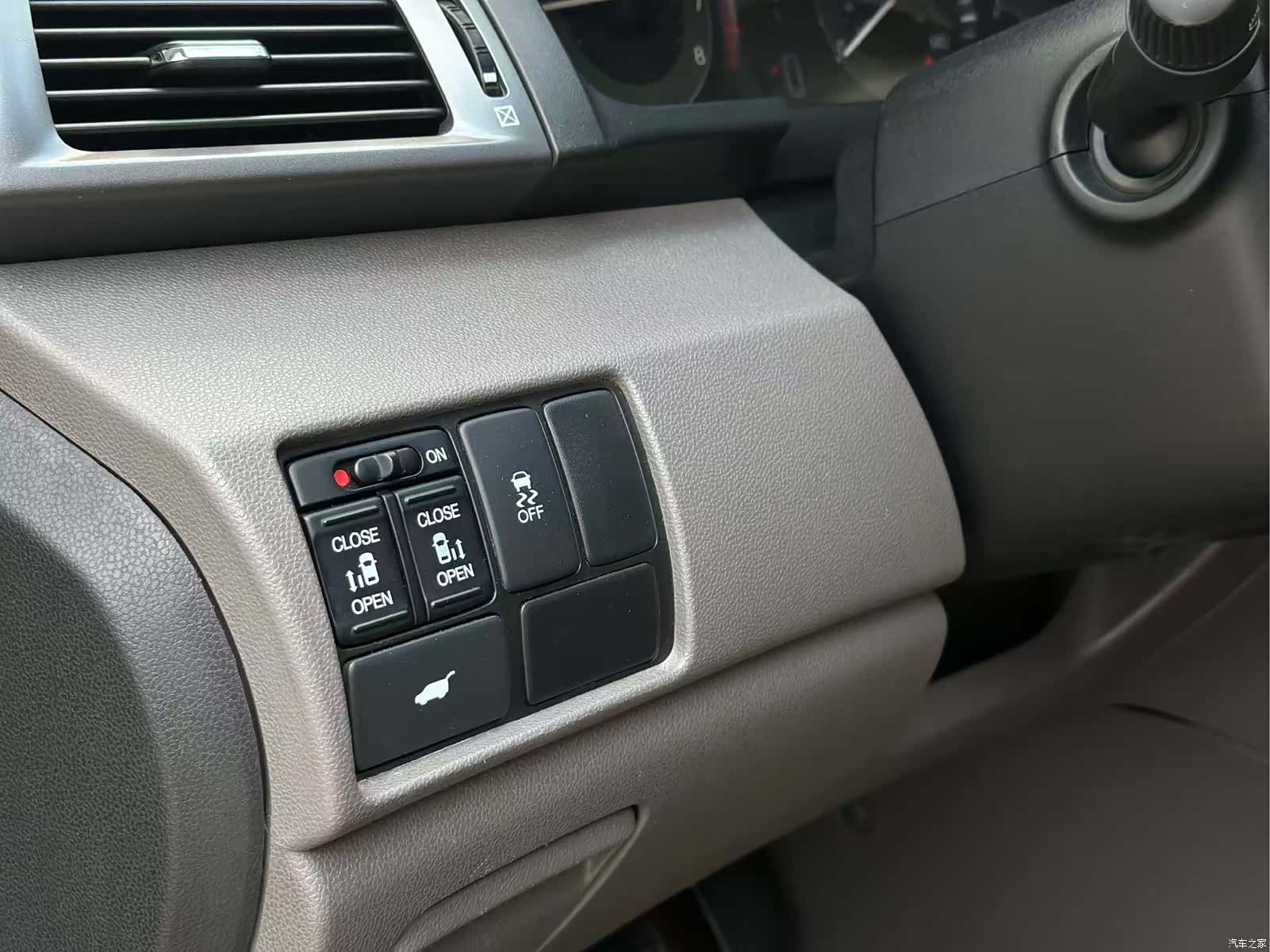 Honda Odyssey, 2012 10