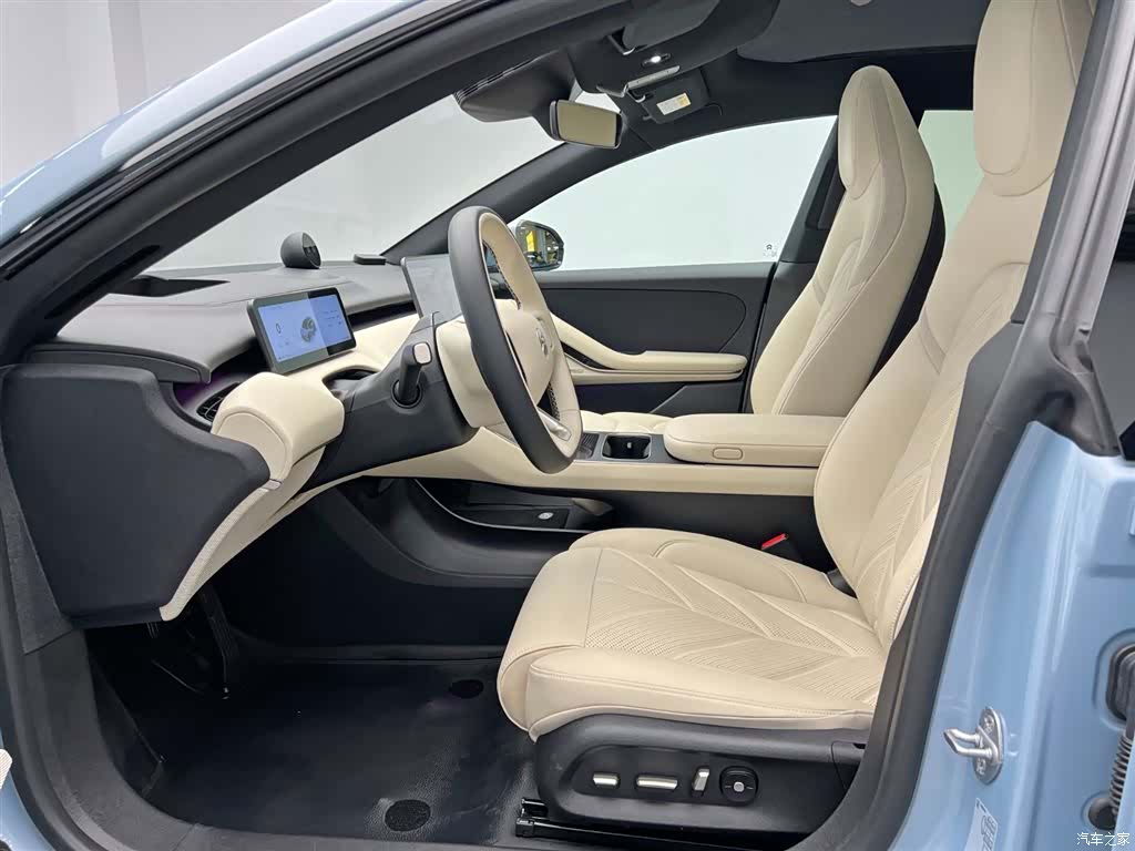 NIO ET5, 2025 15