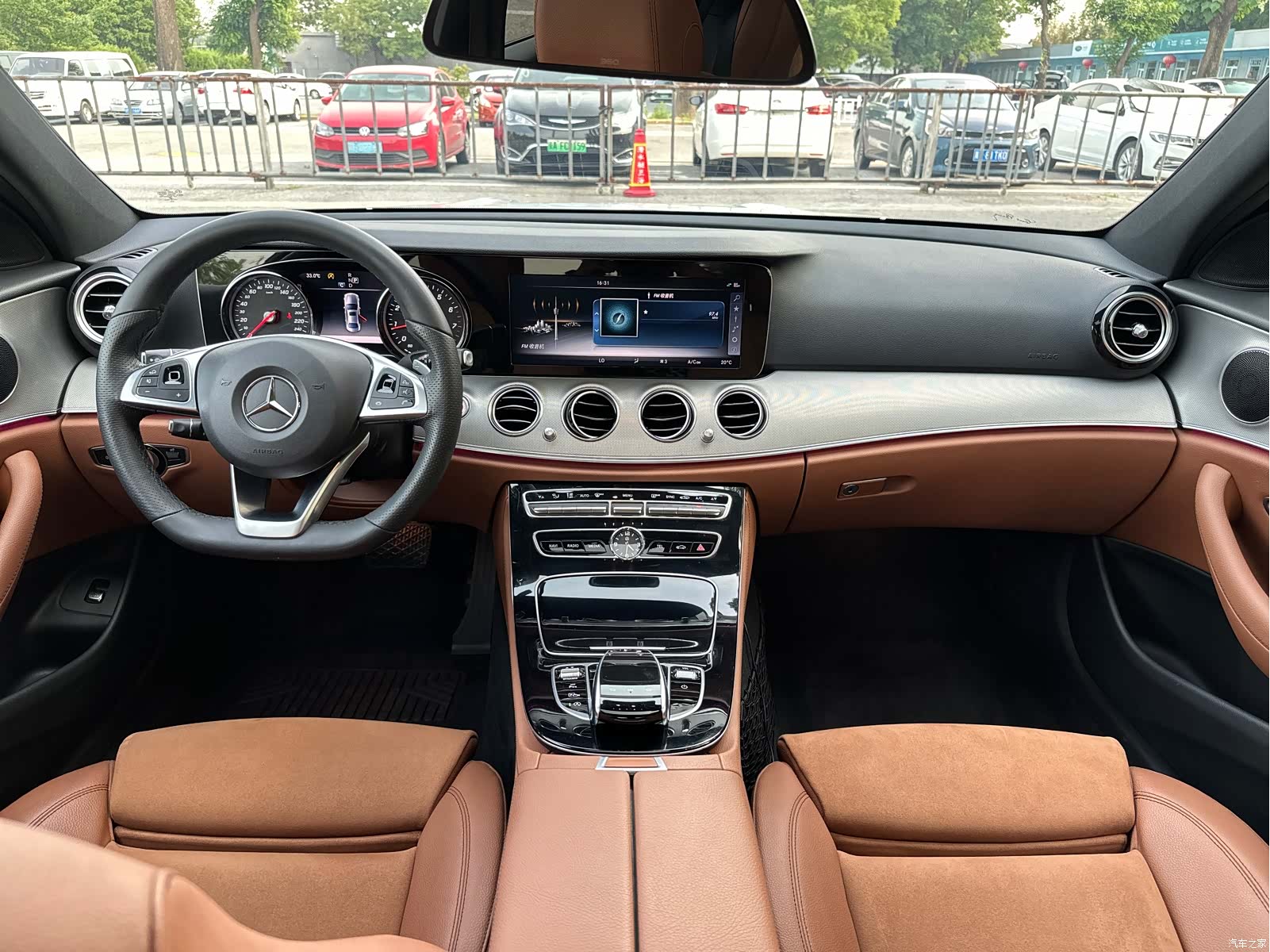 Mercedes-Benz E-Class, 2018 31