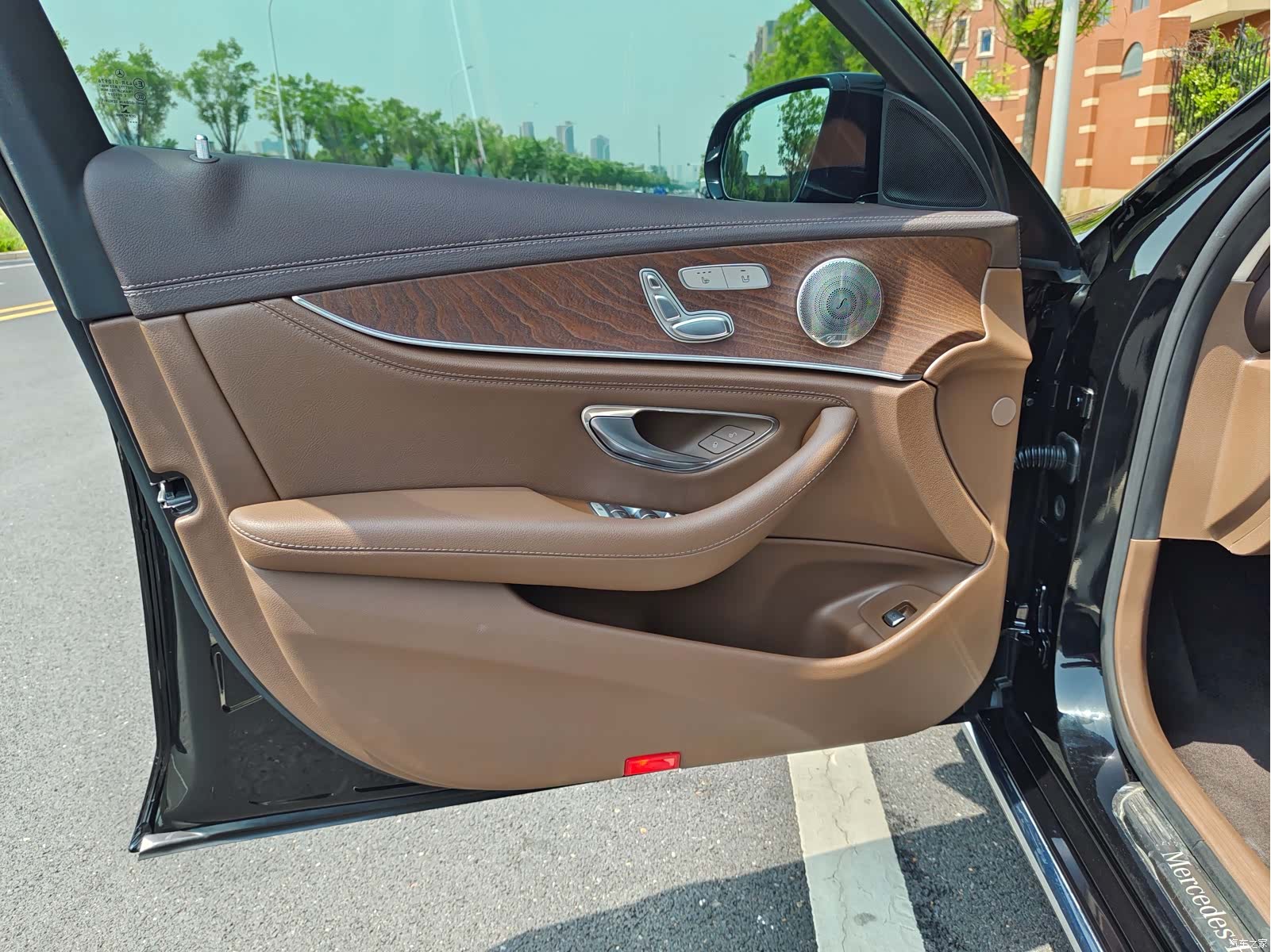 Mercedes-Benz E-Class, 2022 21
