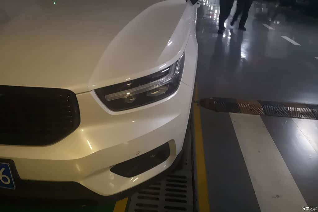 Volvo XC40, 2020 все фото