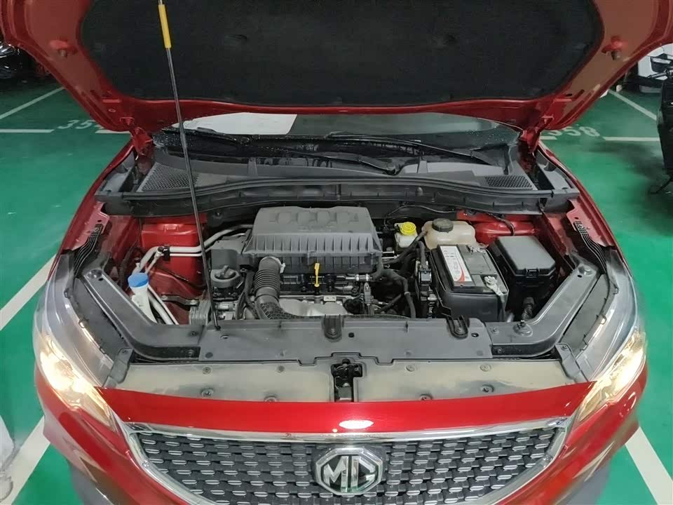 MG ZS