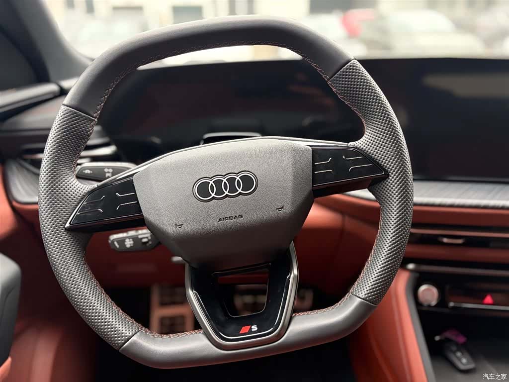 Audi Q5L, 2025 17