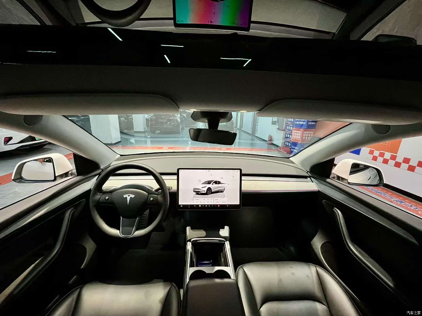 Tesla Model Y, 2024 все фото