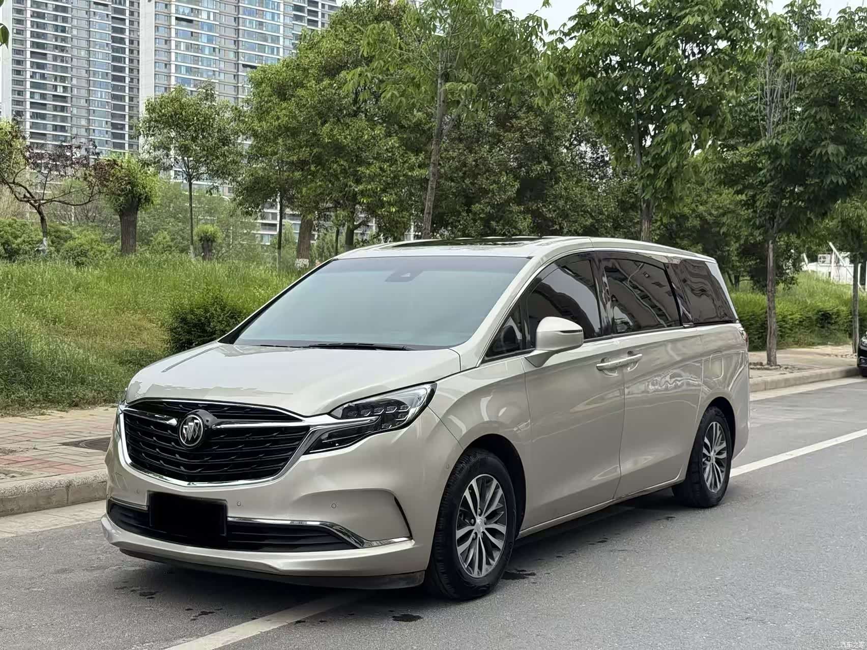 Buick GL8, 2021 2