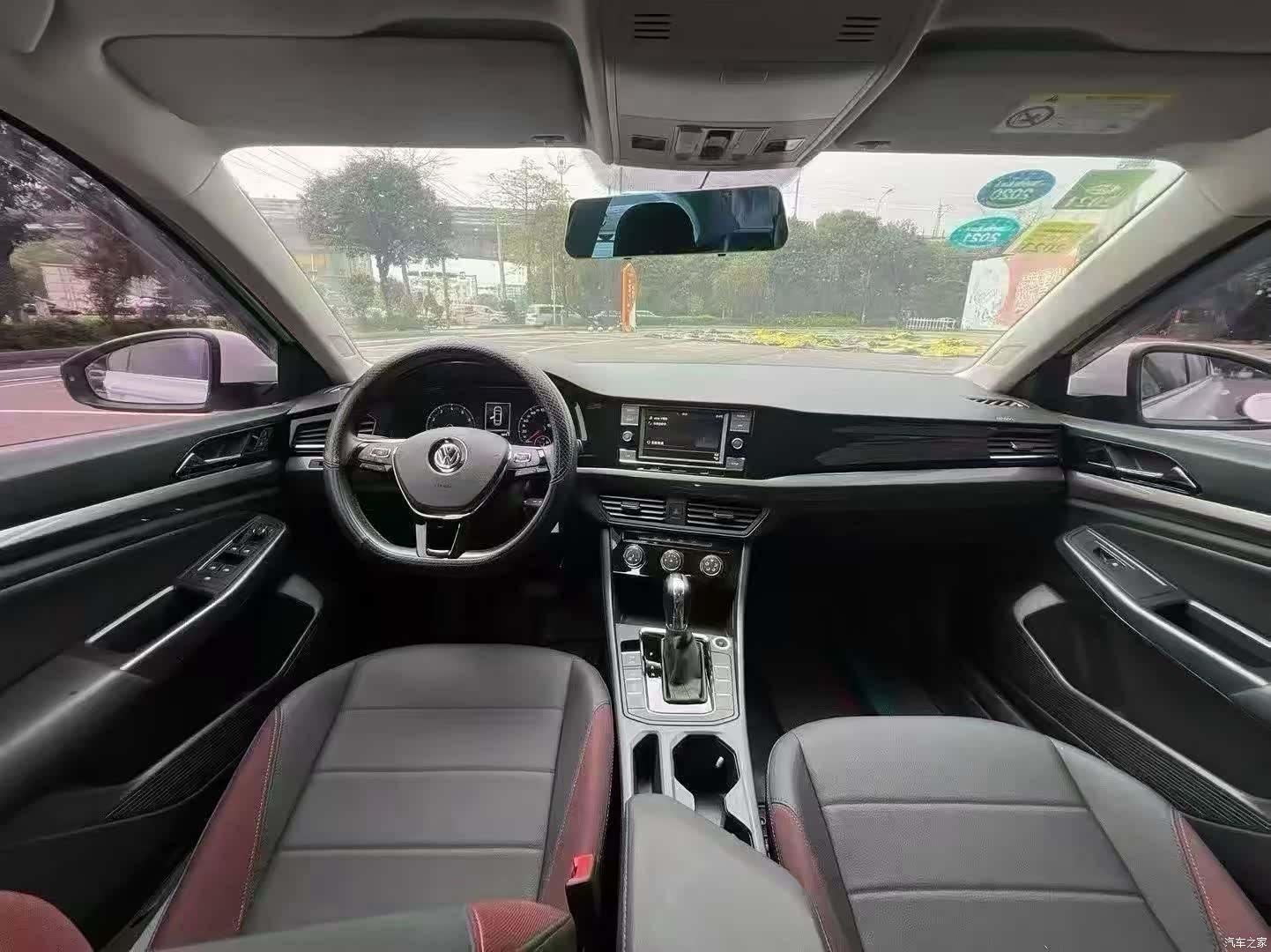 Volkswagen Bora, 2019 все фото