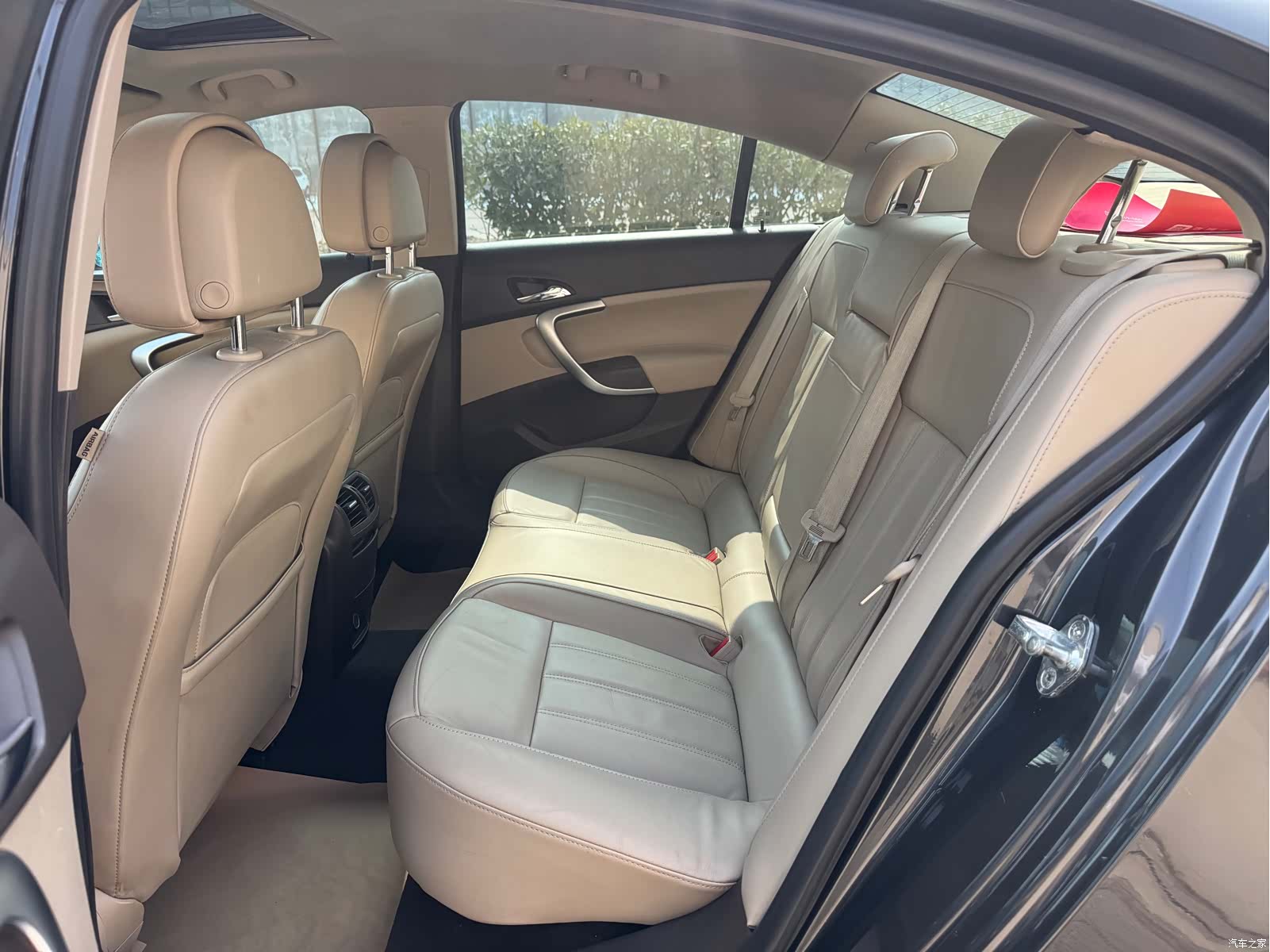 Buick Regal, 2012 8