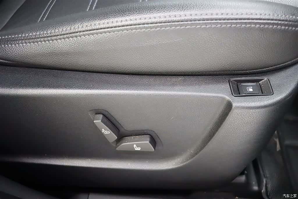 BAIC X65, 2015 27