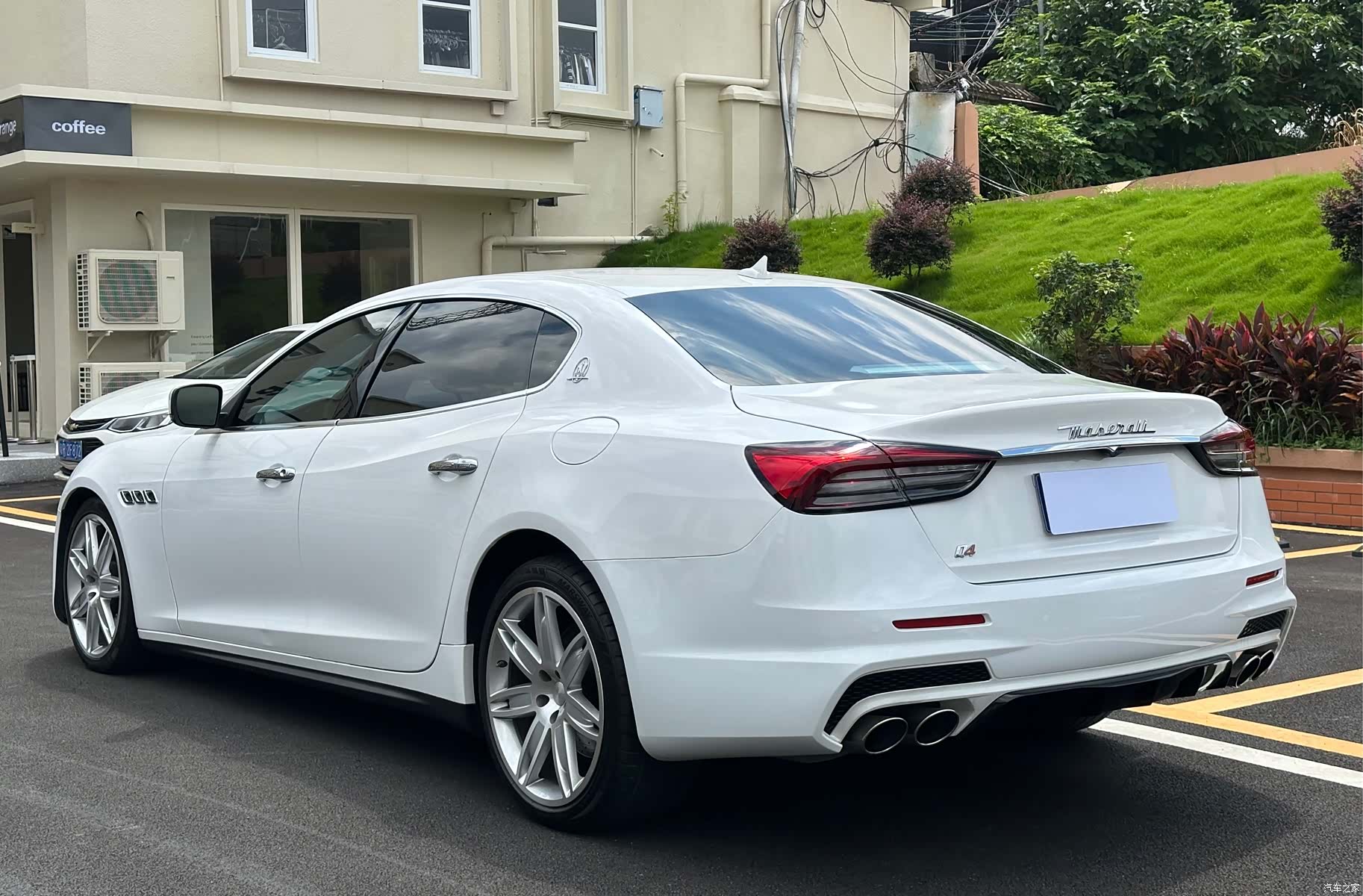 Maserati Q4, 2015 все фото