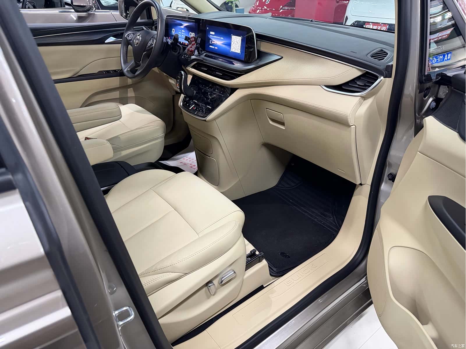 Buick GL8, 2023 13