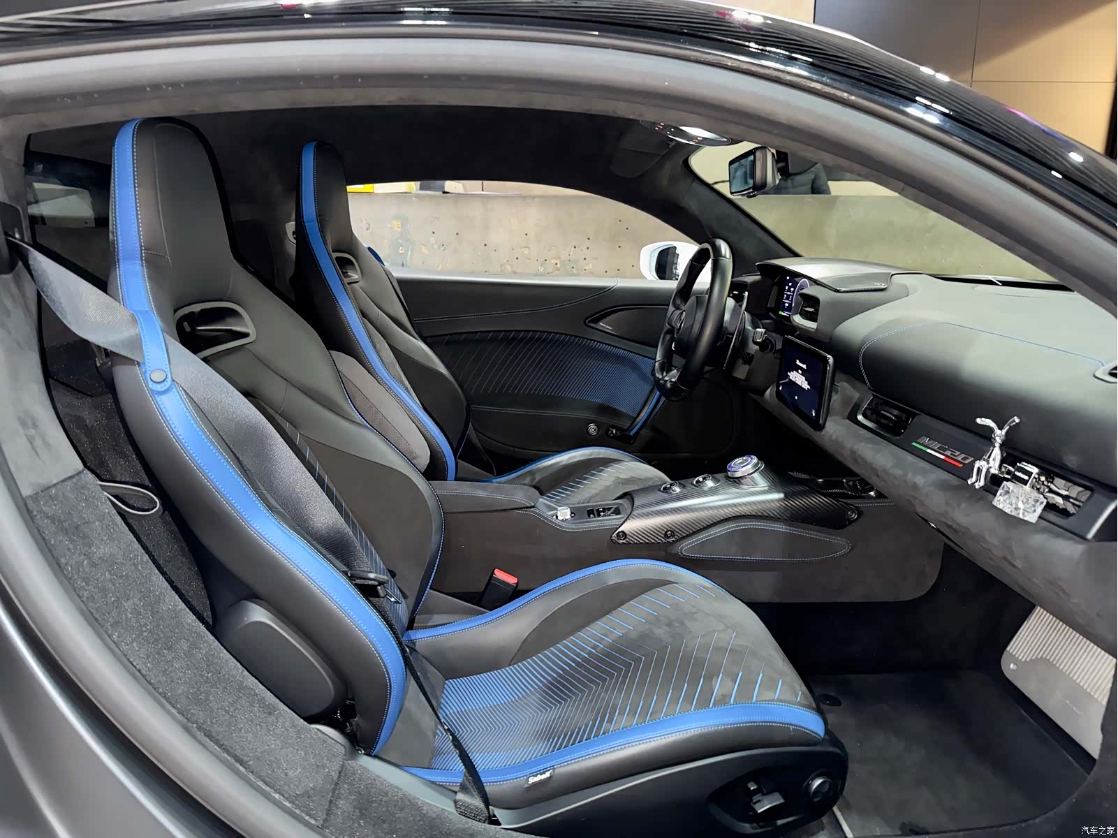 Maserati MC20, 2023 19