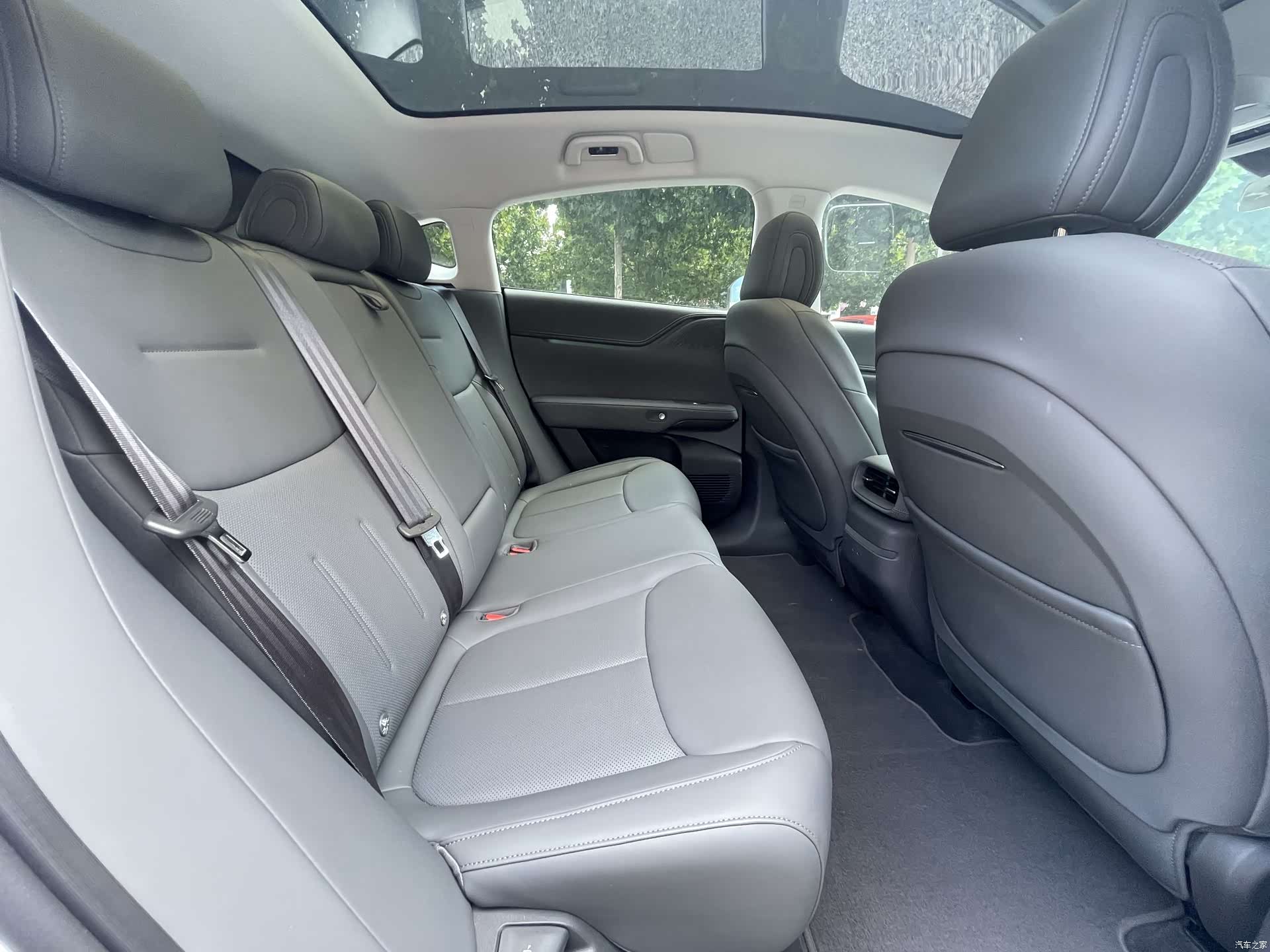 Xpeng G6, 2025 10