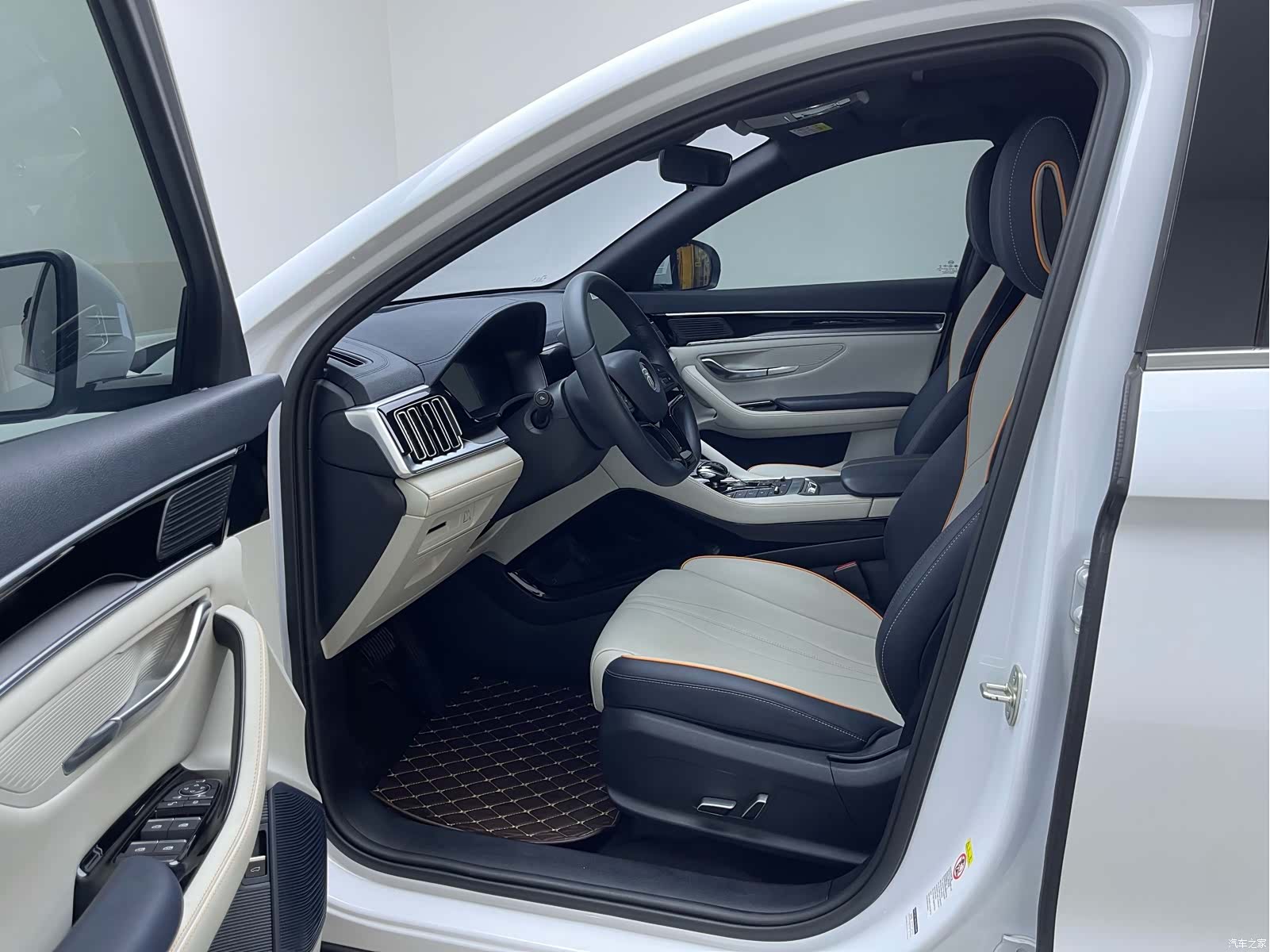 BYD Song, 2022 11