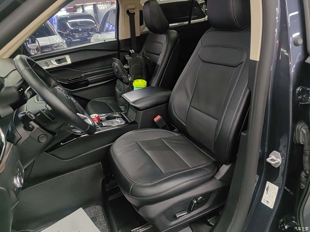 Ford Explorer, 2021 15