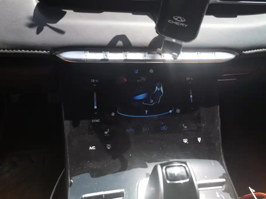 Chery Tiggo 8 PLUS Chery Tiggo 8 PLUS