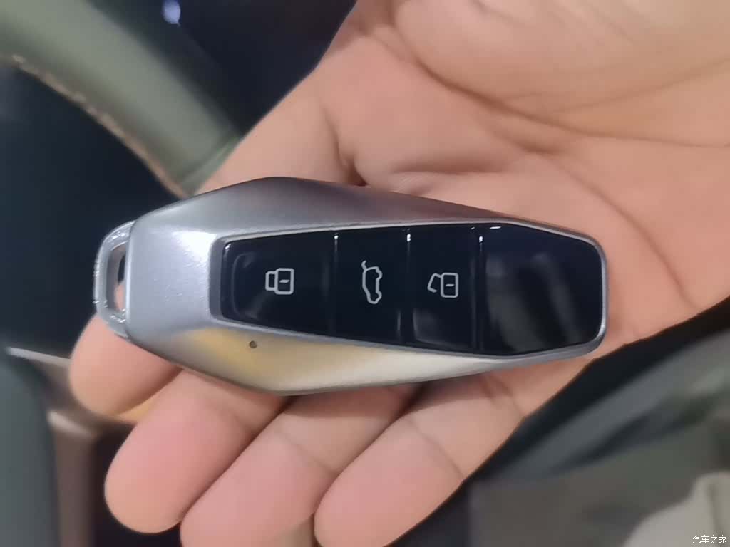 Chery iCAR, 2024 17