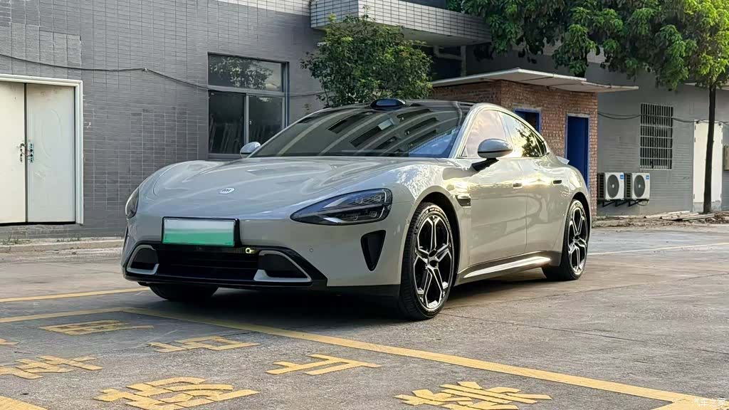 Xiaomi SU7, 2024 1