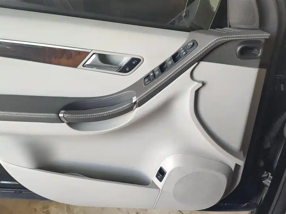 Mercedes-Benz R-class Mercedes-Benz R-class