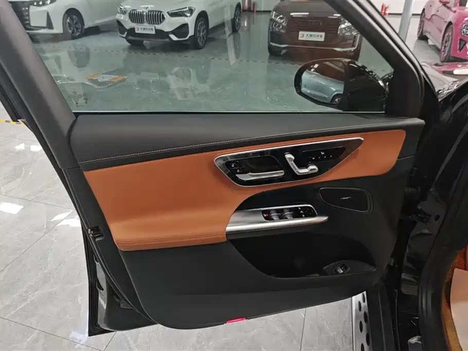 Mercedes-Benz GLC Mercedes-Benz GLC