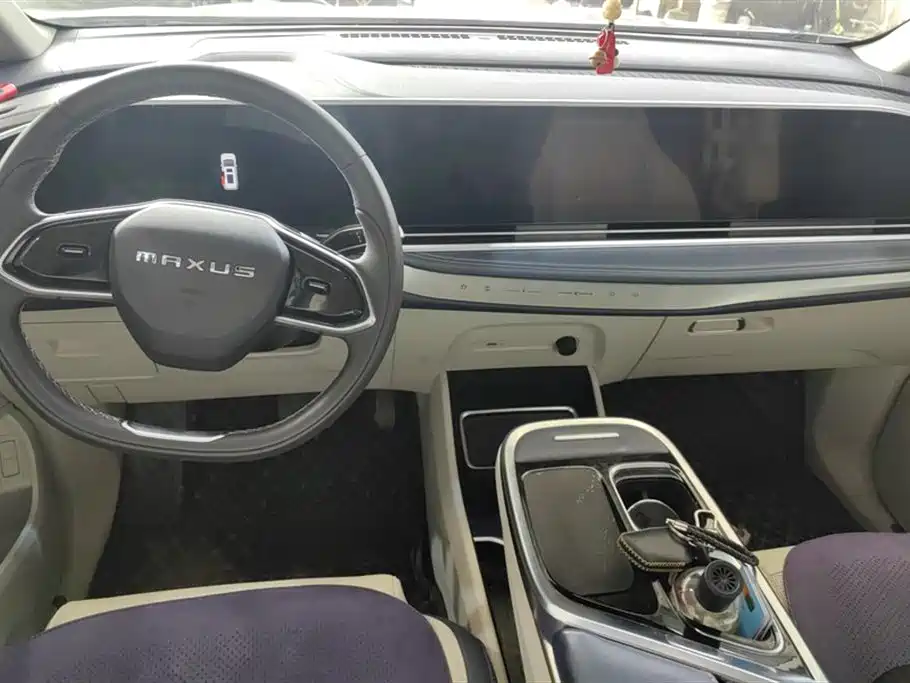 MAXUS Chase G90