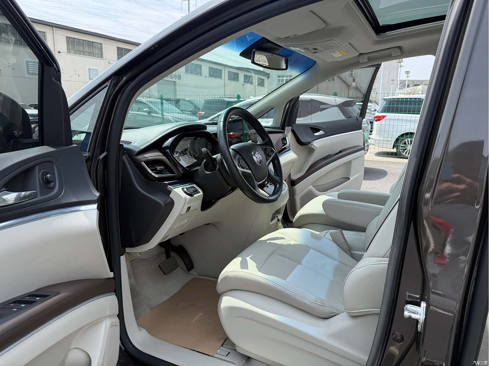 Buick GL8, 2021 17