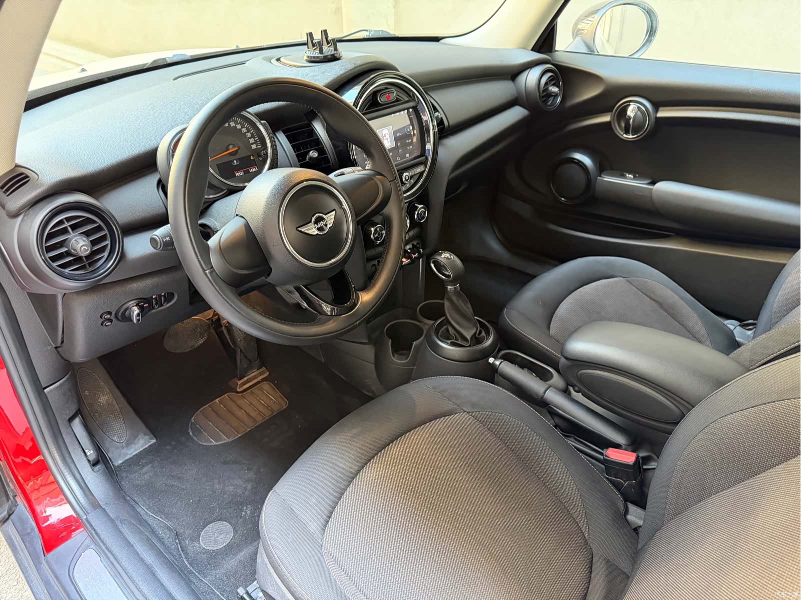 Mini ONE, 2015 8