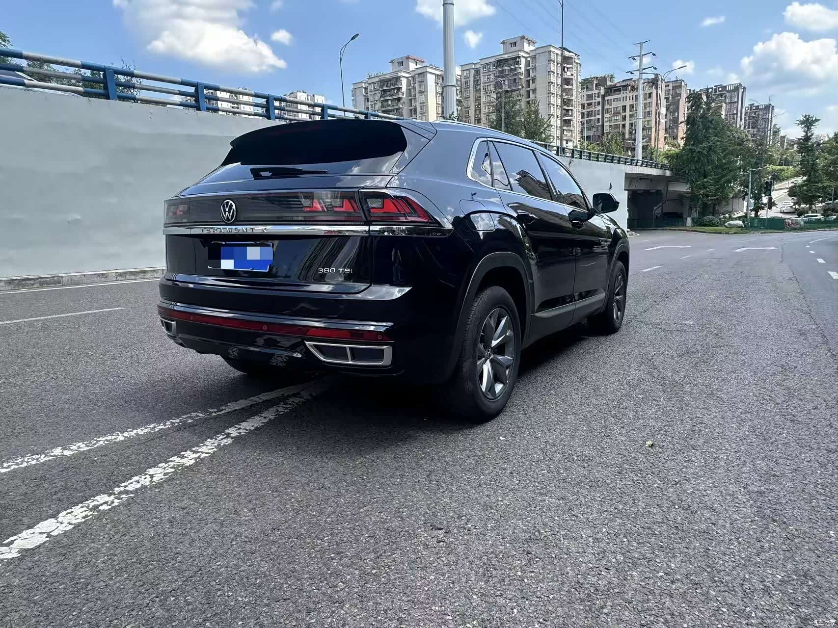 Volkswagen Teramont X, 2023 8