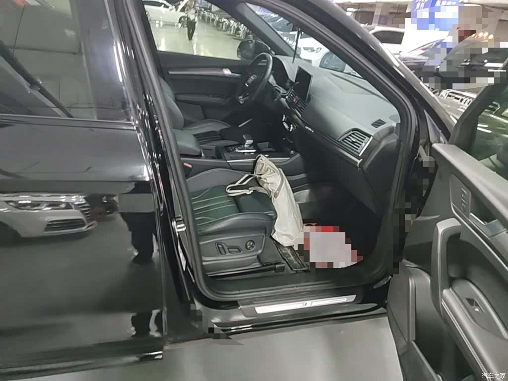 Audi Q5L, 2023 11