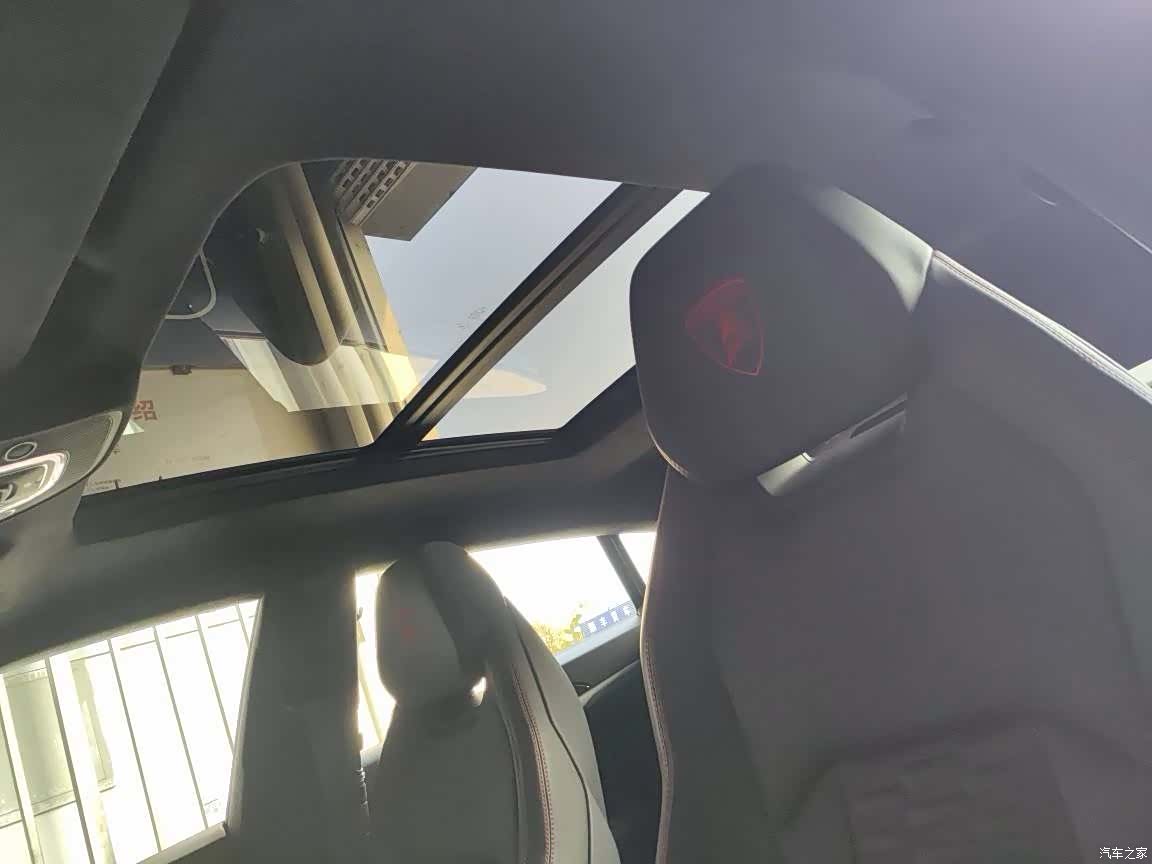Lamborghini Urus, 2020 26