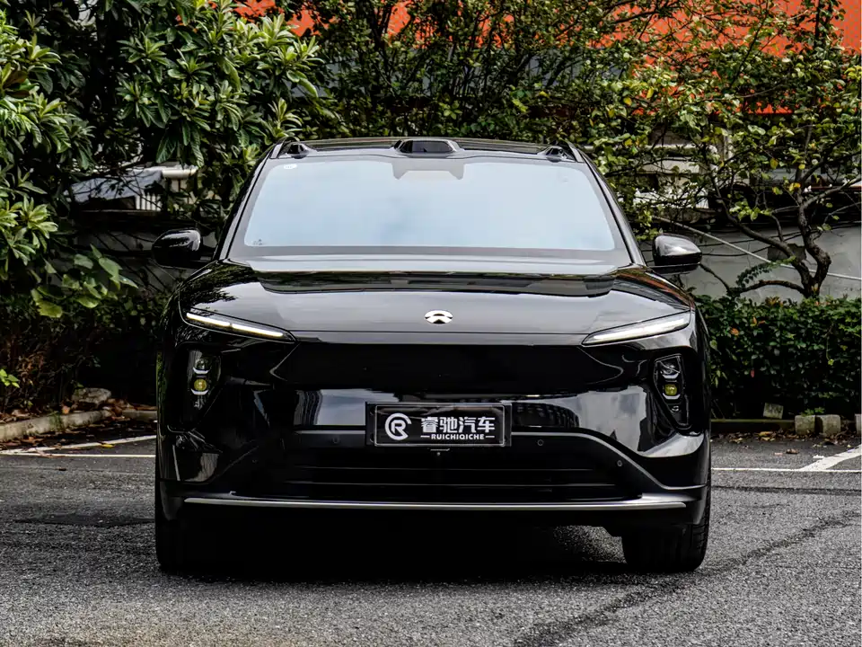 NIO ES6