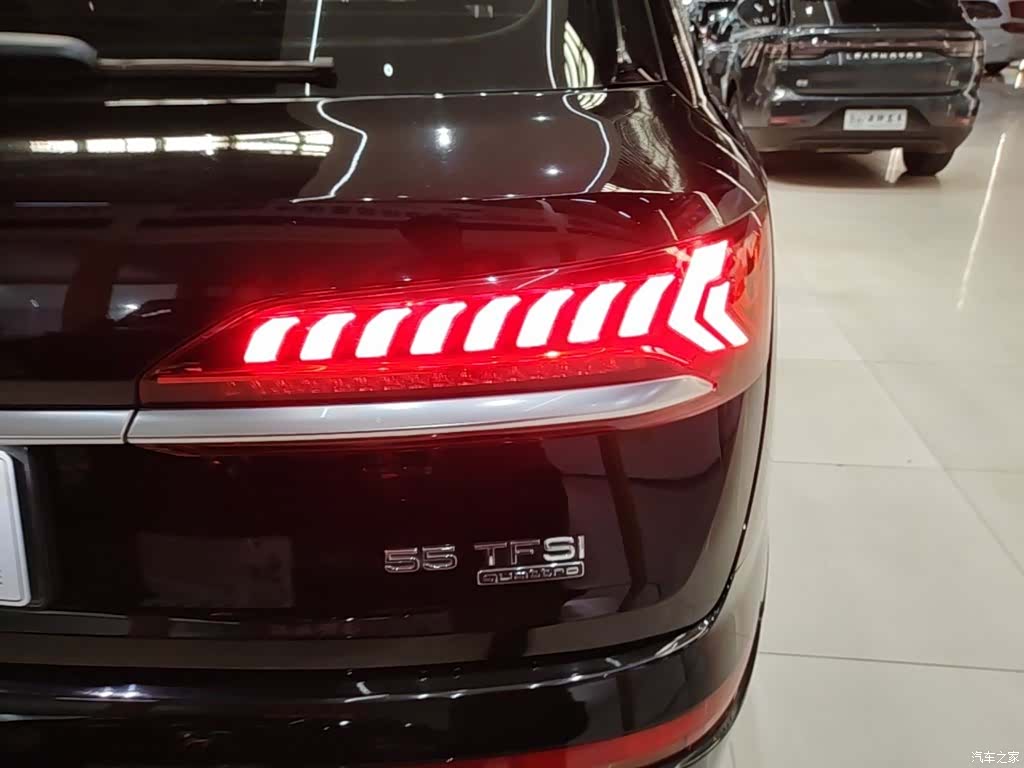 Audi Q7, 2021 8