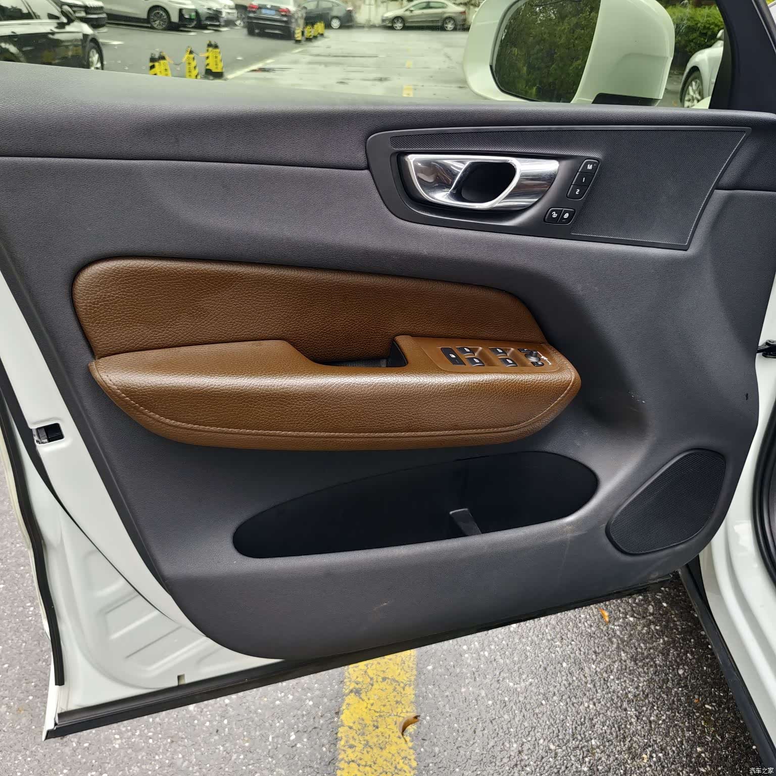 Volvo XC60, 2019 16