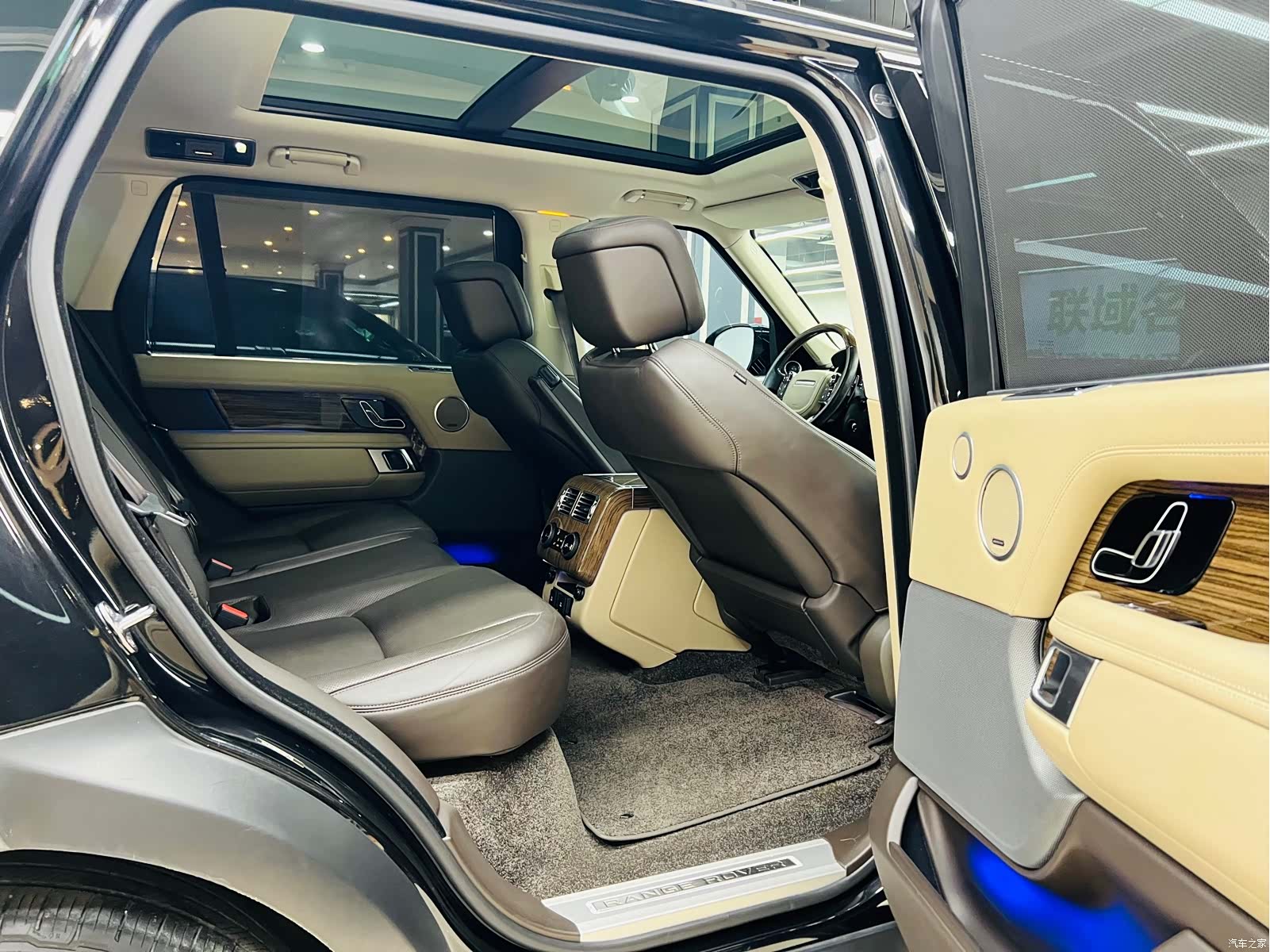 Land Rover Range Rover, 2019 10