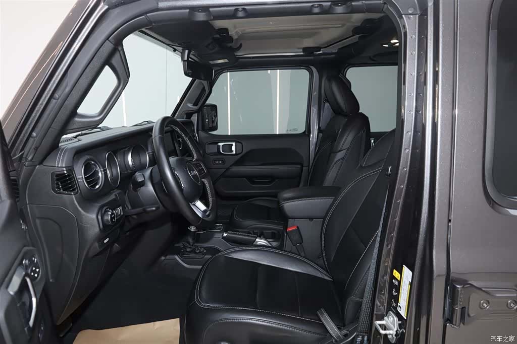 Jeep Gladiator, 2023 16