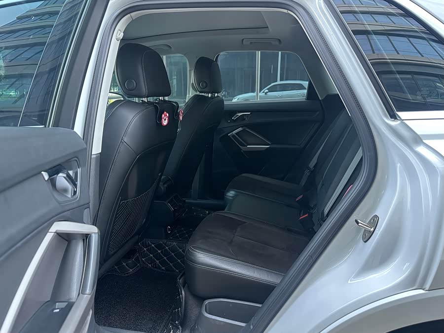 Audi Q3 2020, фото 8