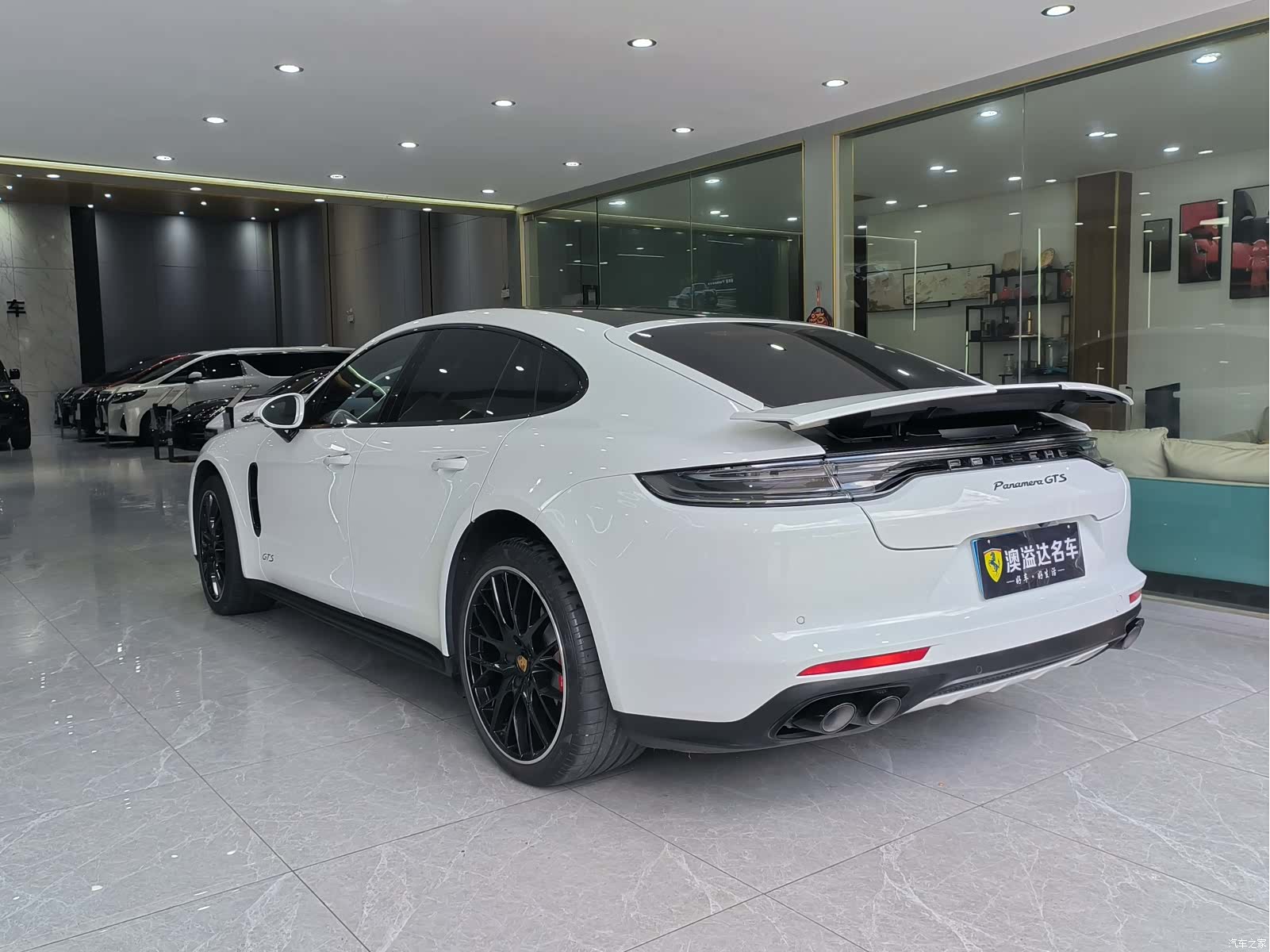 Porsche Panamera, 2024 30