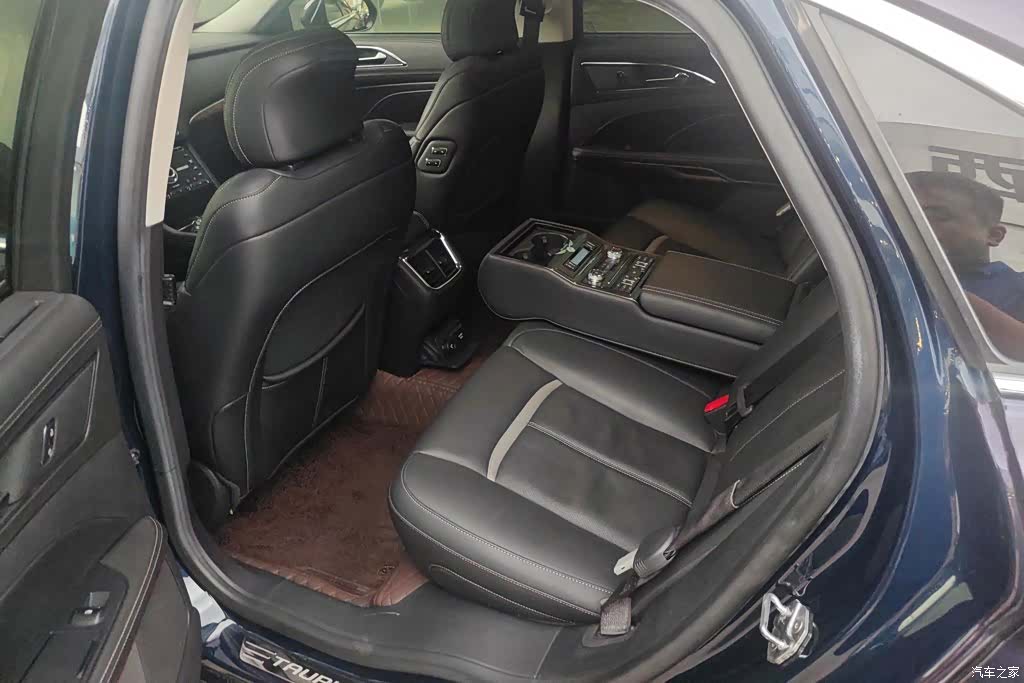 Ford Taurus, 2016 11