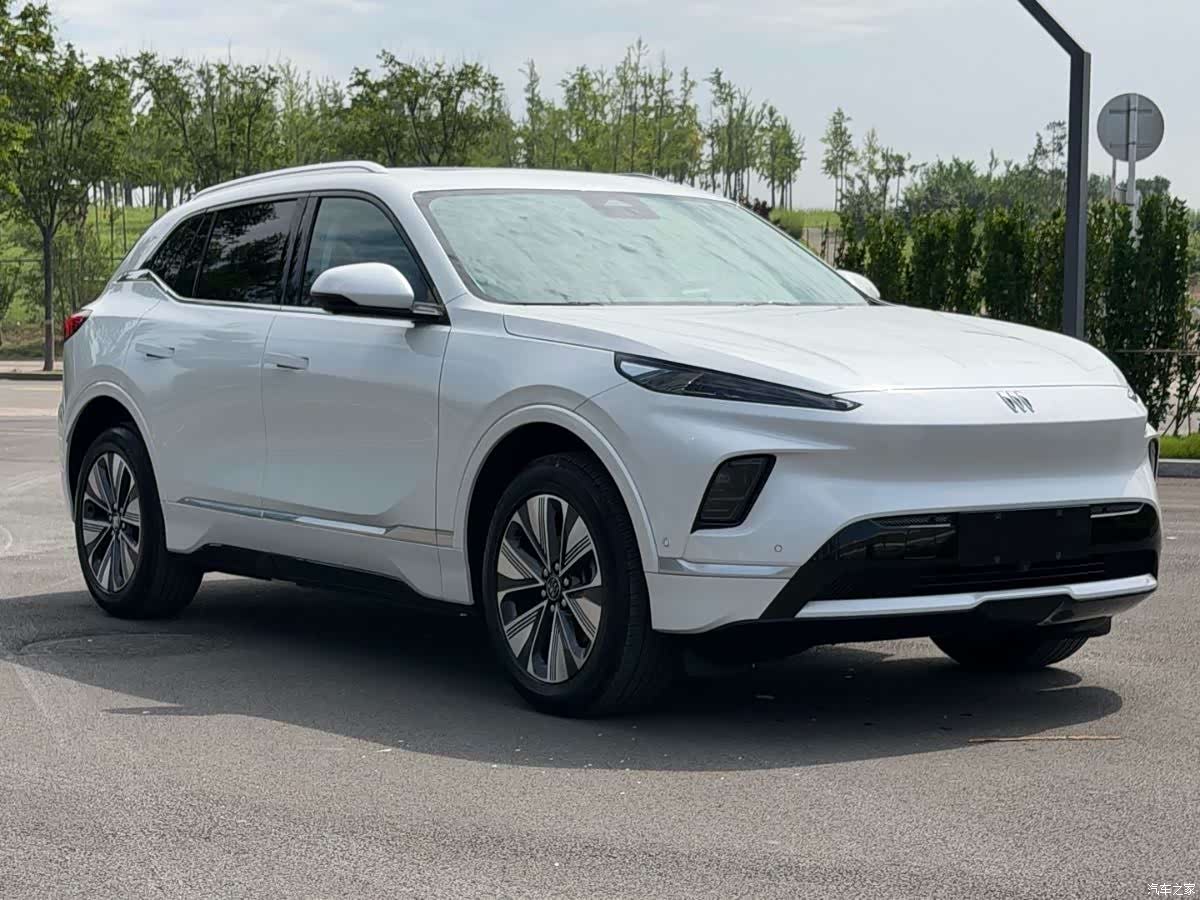 Buick E5, 2025 3