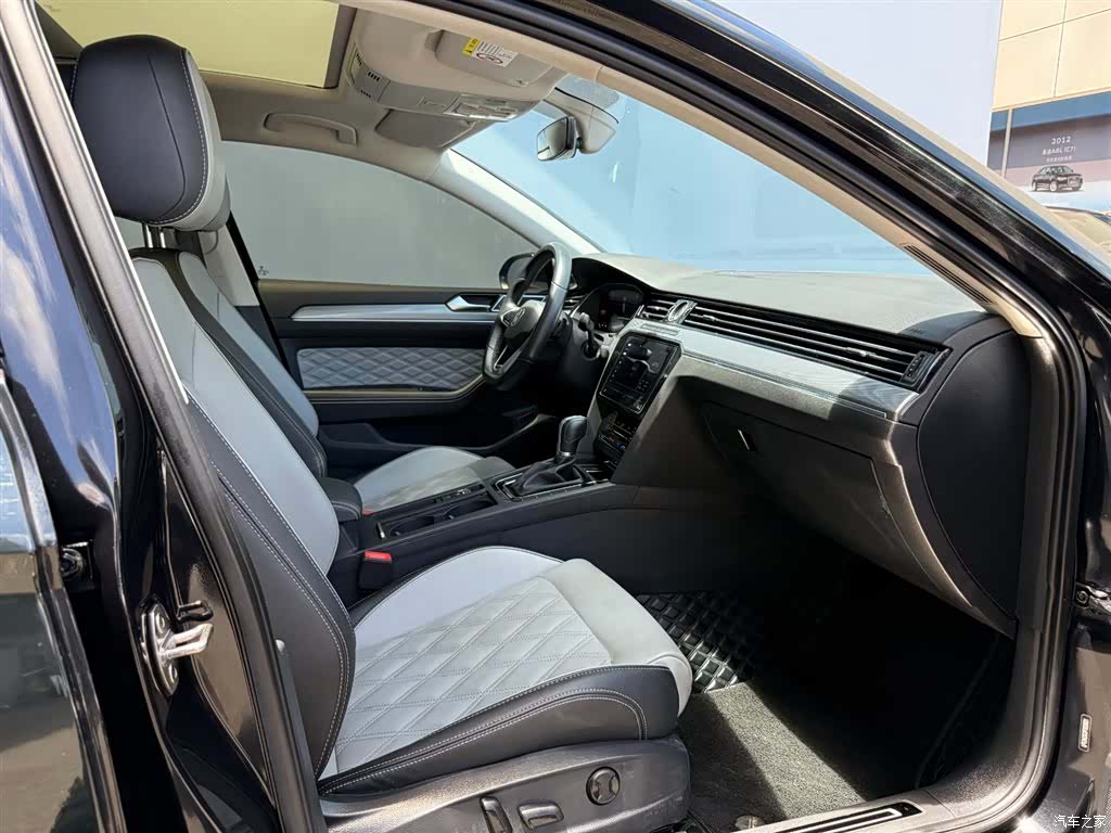Volkswagen Magotan, 2023 10