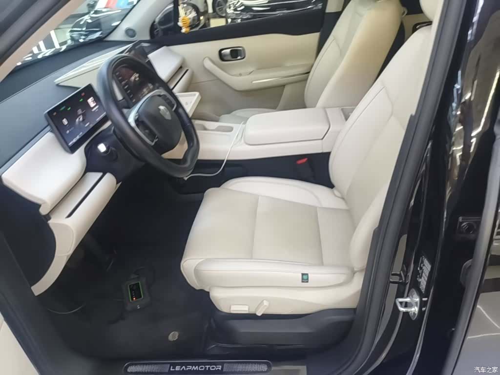 Leapmotor C16, 2024 15