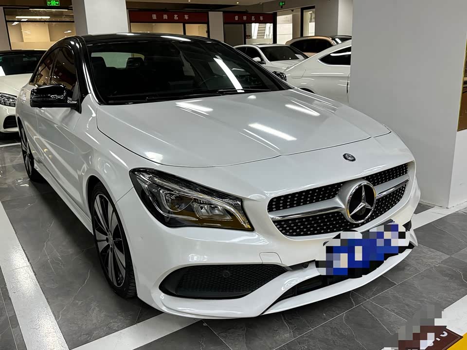 Mercedes-Benz CLA