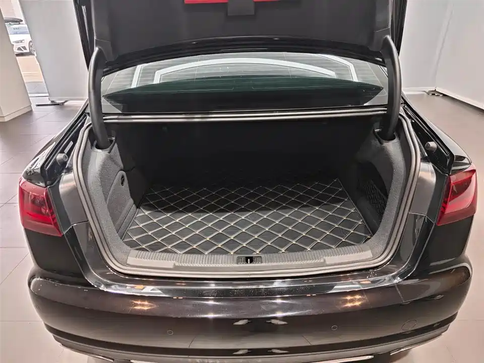 Audi A6L Audi A6L