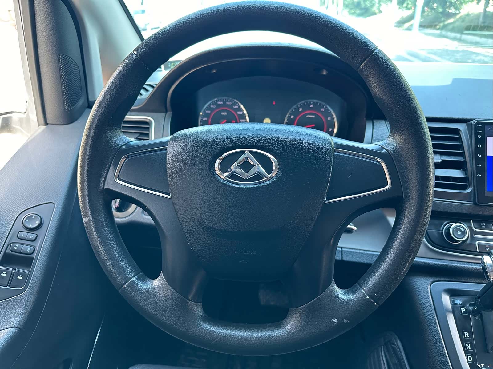 Maxus G10, 2018 10