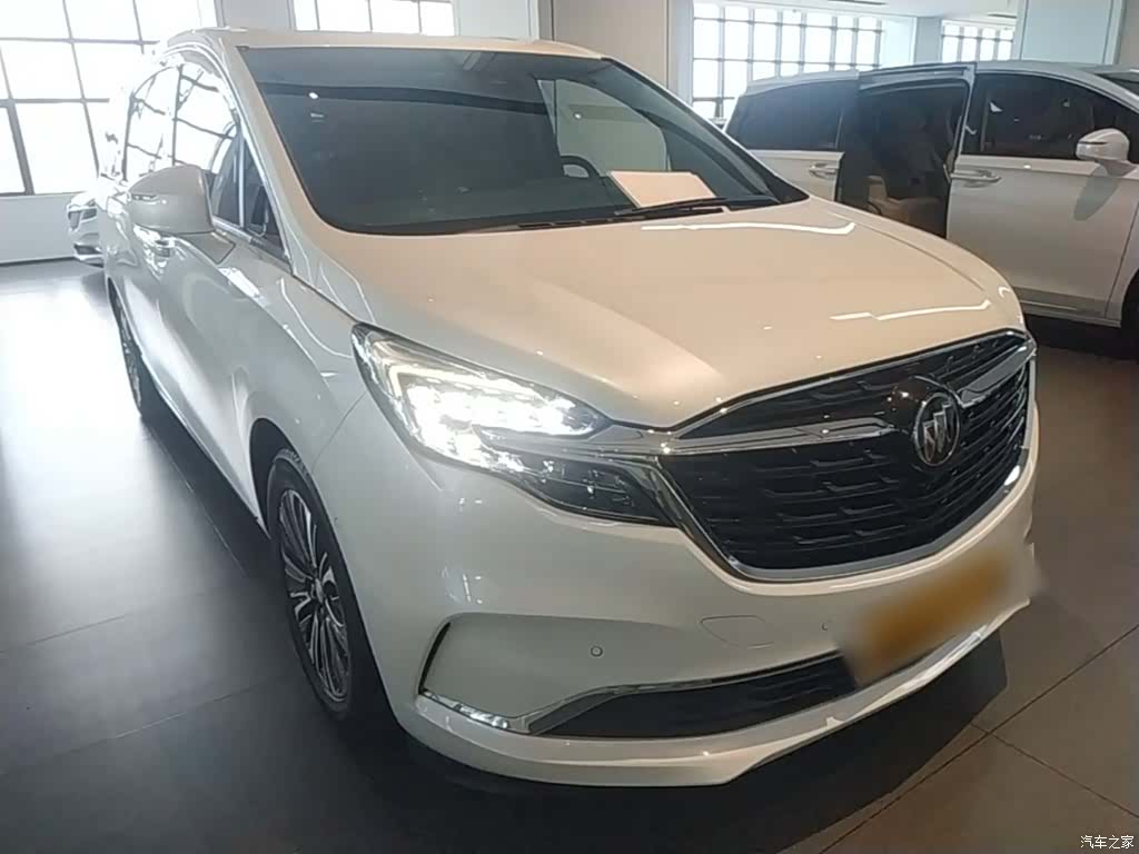 Buick GL8, 2020 4