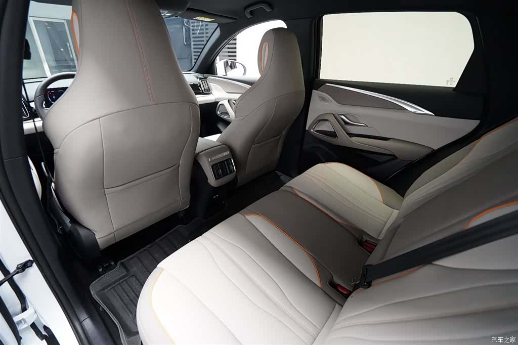 BYD Song, 2025 12