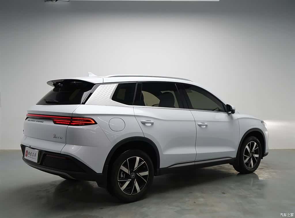 BYD Song, 2025 17