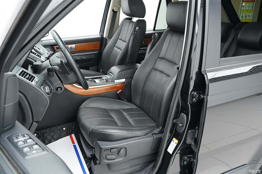 Land Rover Range Rover, 2011 7