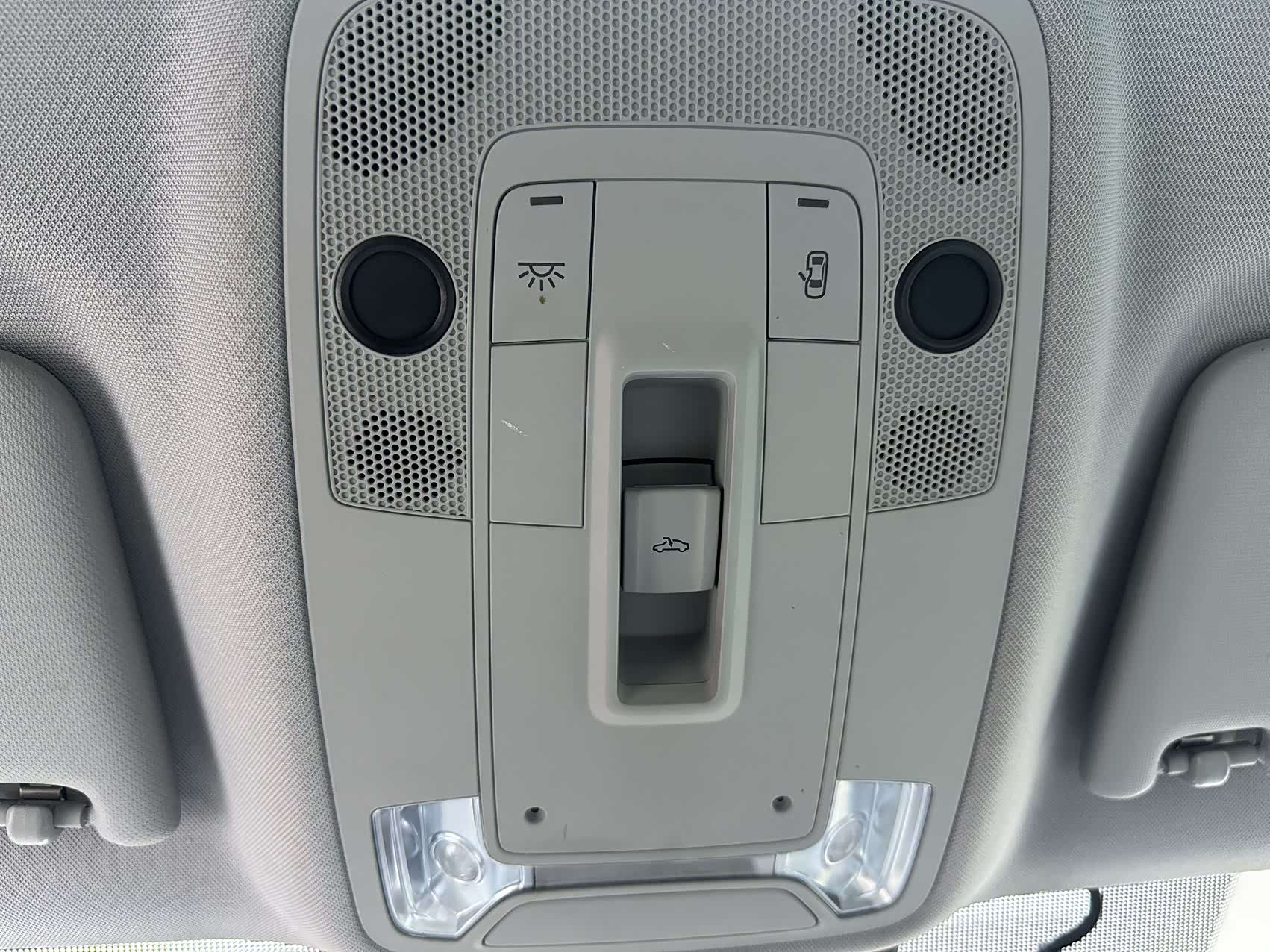 Audi Q2L, 2022 20