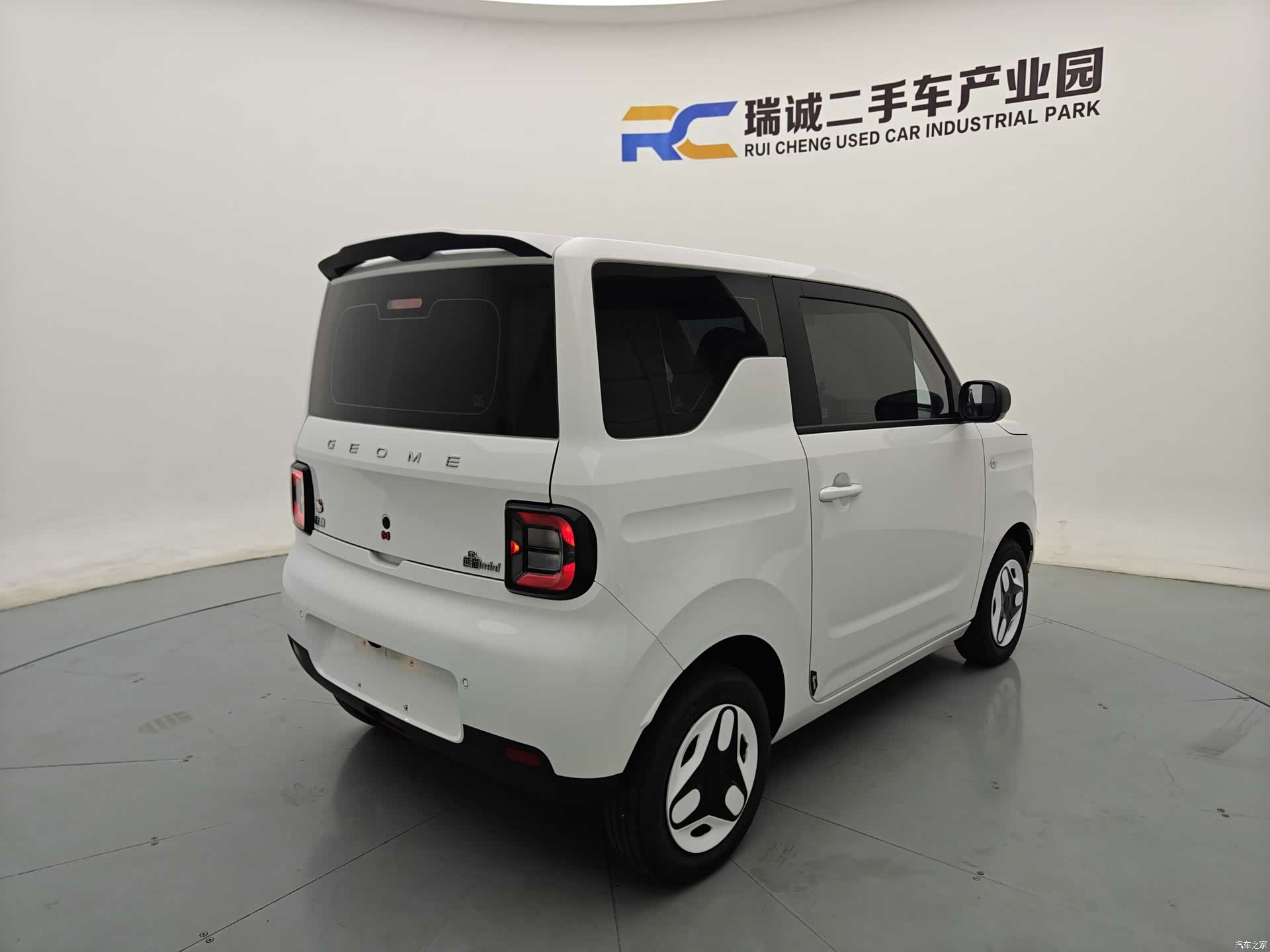 Geely Panda, 2025 7