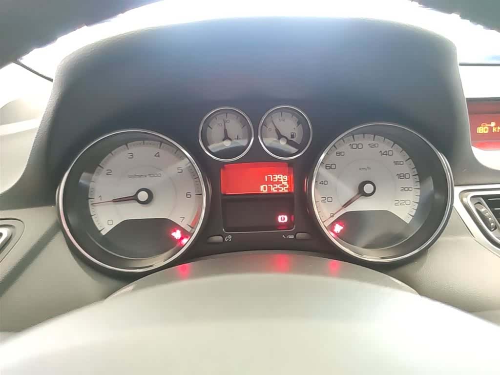 Peugeot 308, 2016 11